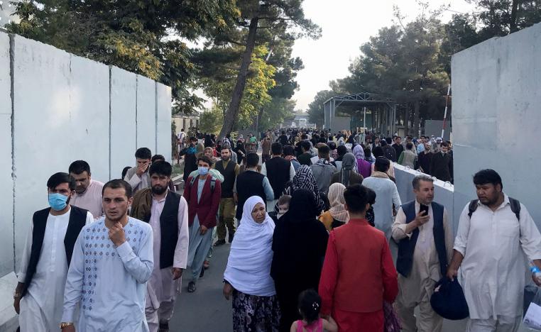 هروب جماعي للافغان عبر المطار
