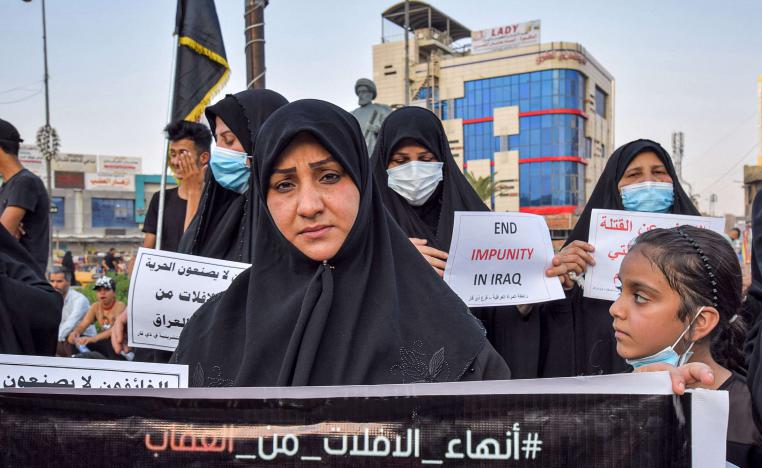 حوالي 70 ناشطا عراقيا قتيلا او نجا من القتل 