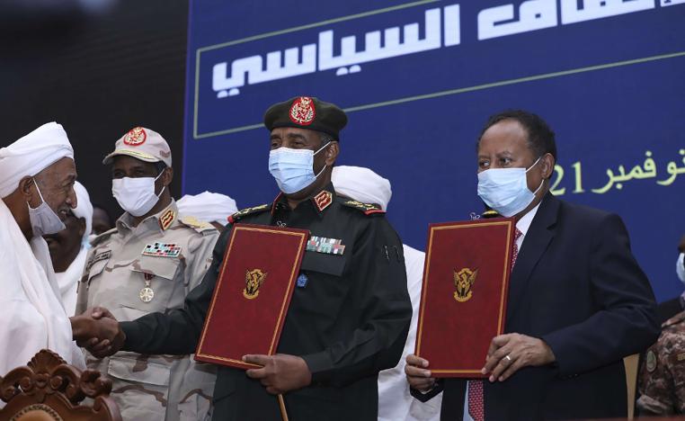 الاتفاق ينهي المرحلة الانتقالية بعد سنتين