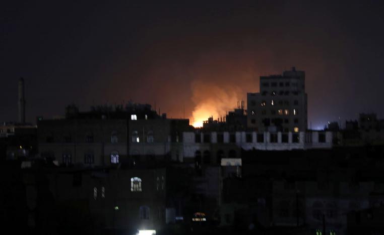 الضربات استهدفت موقعين عسكريين