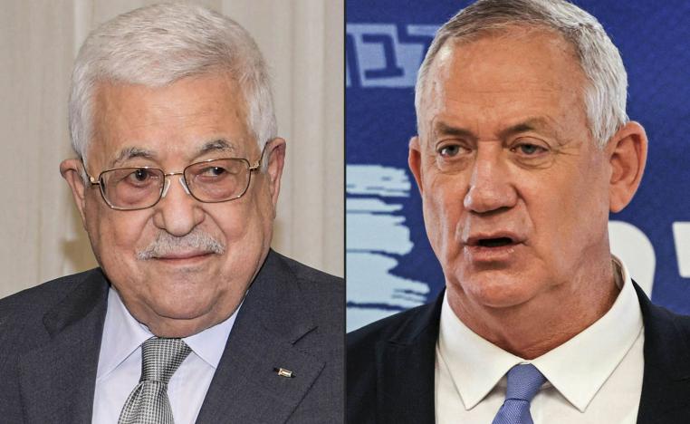 الرئيس الفلسطيني محمود عباس ووزير الدفاع الإسرائيلي بني غانتس
