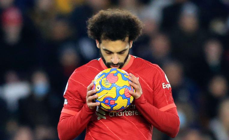 نجم ليفربول لمتابعة هوايته التهديفية قاريا