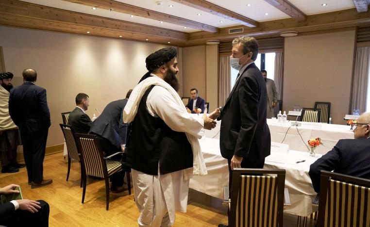 بريطانيا تقول إنها منخرطة في حوار براغماتي مع طالبان