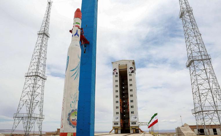 ايران ارسلت القمر الصناعي نور 1 في خضم تصاعد الازمة مع الغرب بشان الملف النووي