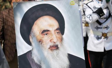 السيستاني يحظى باحترام واسع جداً في العراق ذي الغالبية الشيعية وفي أوساط الطوائف الأخرى