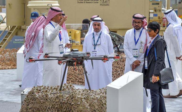 السعودية تعتزم توطين أكثر من 50 بالمئة من الإنفاق العسكري قبل حلول عام 2030