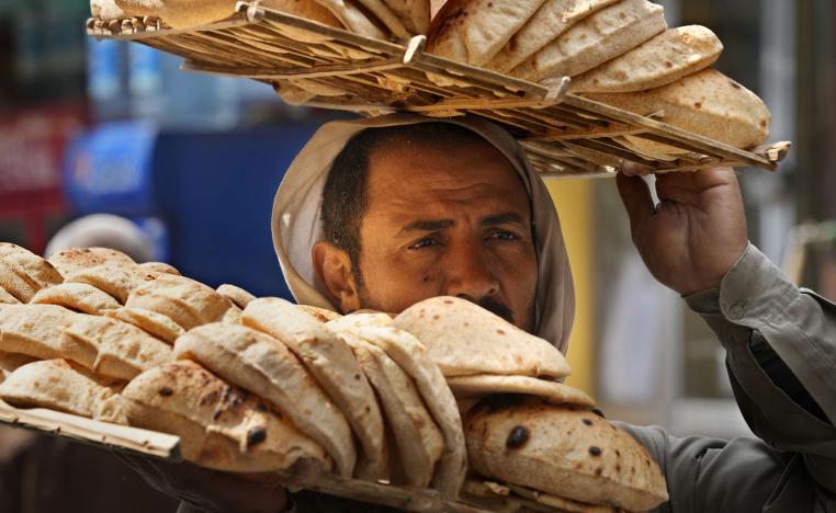 مصر تستورد معظم حاجتها من القمح من روسيا واوكرانيا