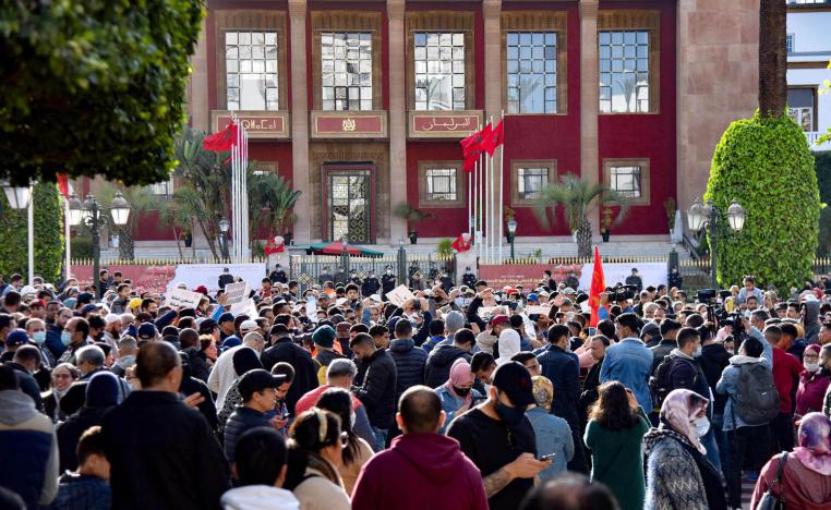 تظاهرة أمام البرلمان المغربي للمطالبة بالإصلاح الاقتصادي