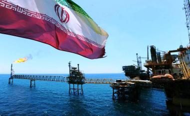 ايران تسعى لتخفيف العقوبات على قطاع النفط