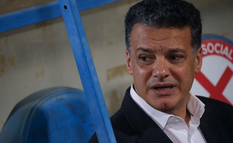 الاتحاد المصري لكرة القدم يبدأ البحث عن مدرب أجنبي للمنتخب بعد اقالة جلال