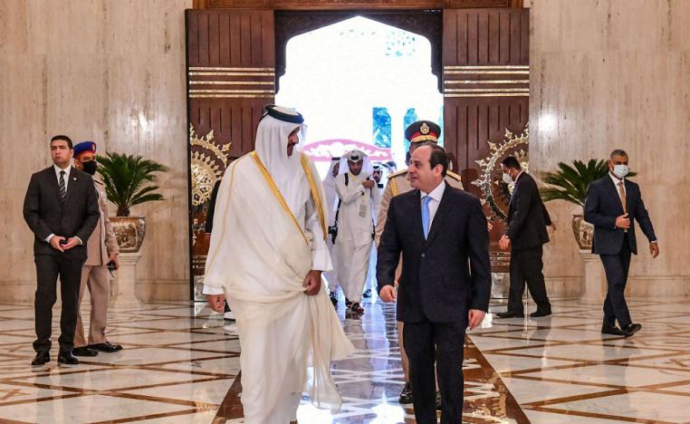 زيارة نادرة لأمير قطر إلى مصر تعزز المصالحة بعد سنوات من القطيعة