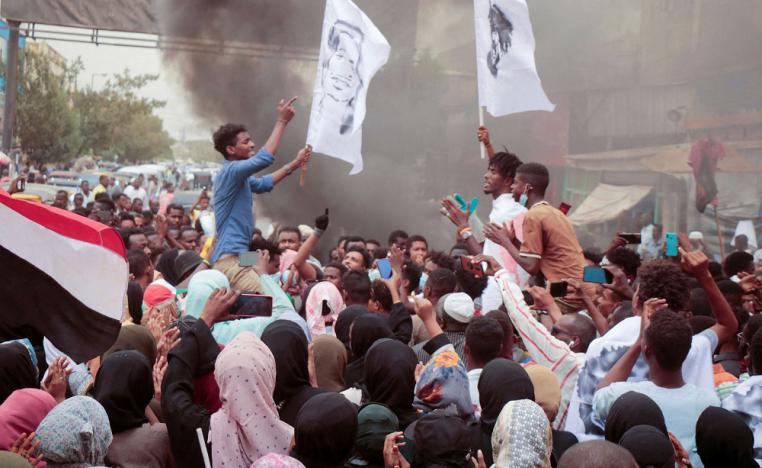 قوى التغيير تدعو لمواصلة الاحتجاجات حتى سقوط "السلطة الانقلابية"