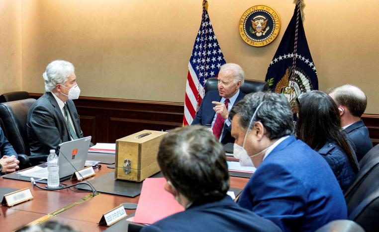 اعلان مقتل الظواهري في هذا التوقيت يخدم بايدن الذي يواجه ضغوطا داخلية