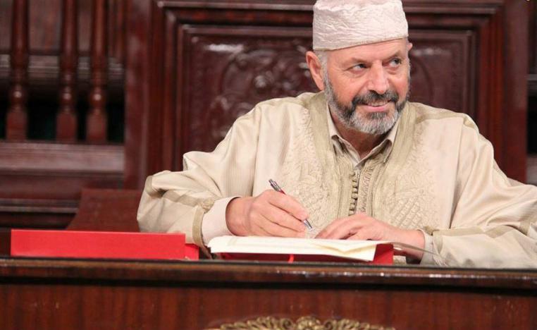 اللوز من مؤسسي الاتجاه الإسلامي الذي أصبح اسمه لاحقا حركة النهضة