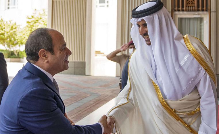 الرئيس المصري يبحث عن التضامن العربي في قطر