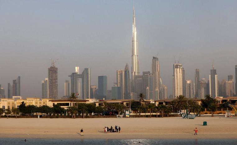 قيود قطر الاجتماعية تصب في مصلحة دبي لاستقطاب مُشجعي المونديال