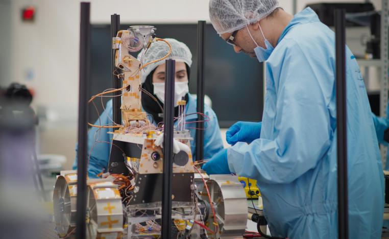 المستكشف راشد