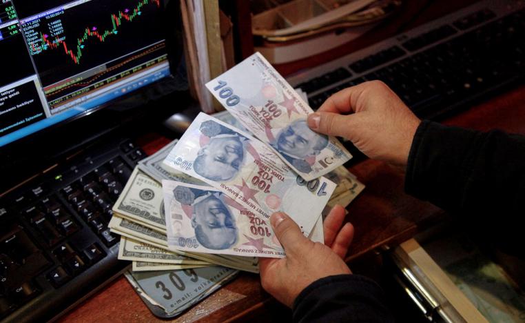 تدخل أردوغان في السياسة النقدية يبقي الليرة في مربع الاضطراب