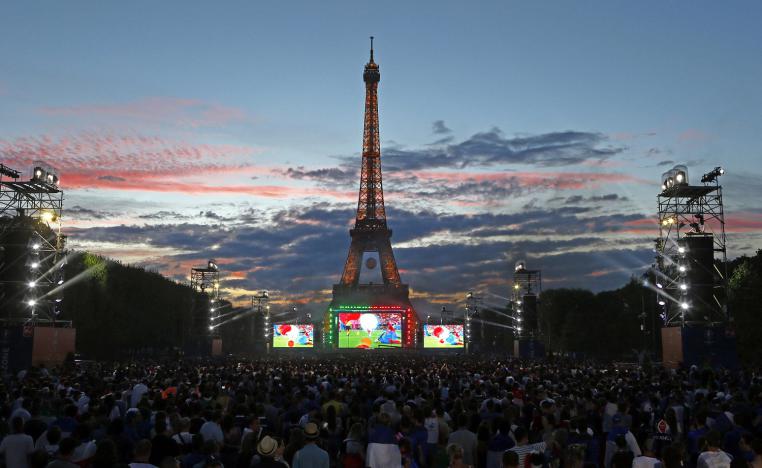 مدن فرنسية تمتنع عن عرض مباريات مونديال على شاشات عملاقة