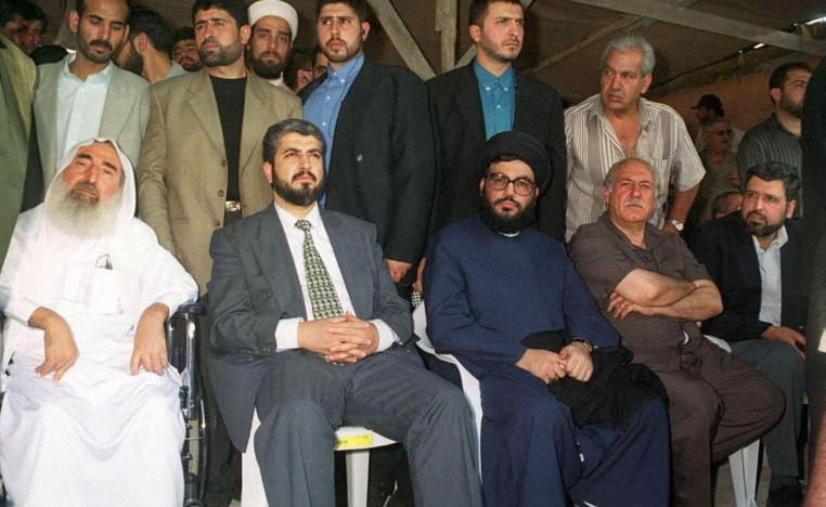 قادة فلسطينيون ولبنانيون في مخيم اليرموك في دمشق