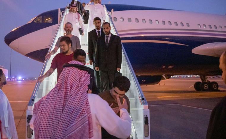 الرياض تسعى لمنافسة دبي والدوحة من خلال تطوير الناقلة الجوية