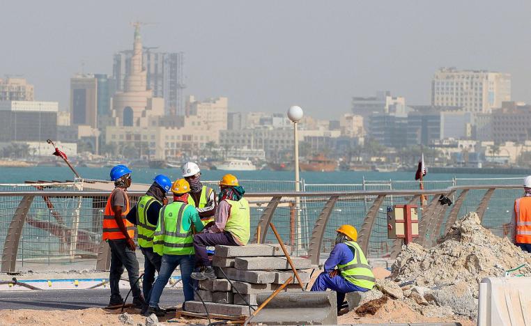 منظمة العمل الدولية تحث الدوحة على تسوية الحقوق المالية لآلاف العمال الأجانب