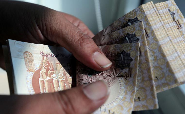 مصر تواجه أزمة مالية حادة مع شح في الدولار 