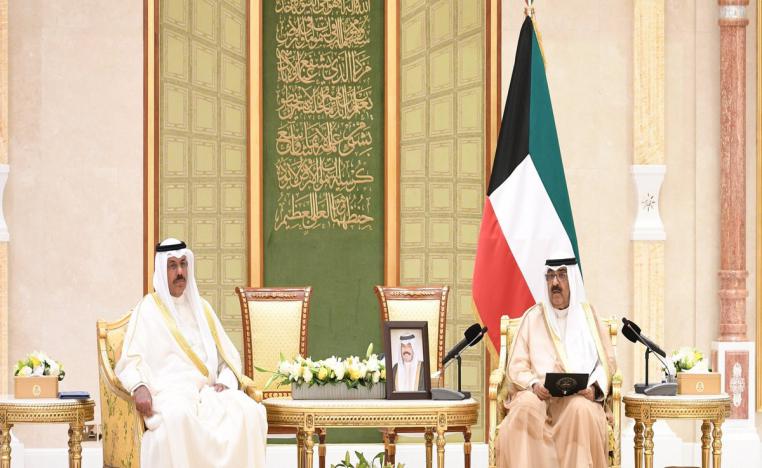 التحدي الأكبر أمام الحكومة هو أن تستعيد ثقة الشارع والناس