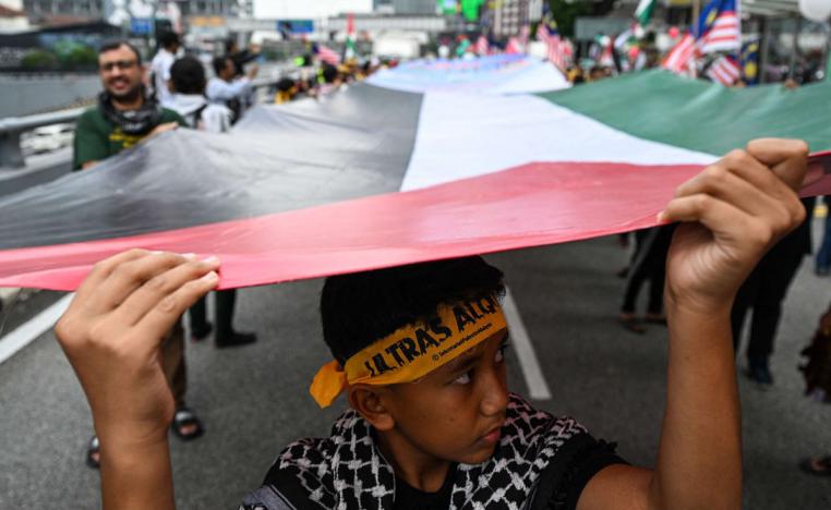 إسرائيل تواصل إجراءاتها الانتقامية بحق الفلسطينيين