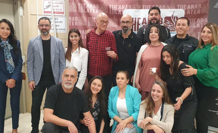 'كافيار وعدس'