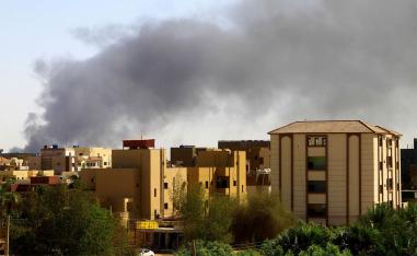 Air strikes and artillery fire escalate 