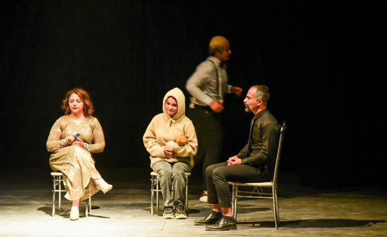 'هاملت بالعراقي' 