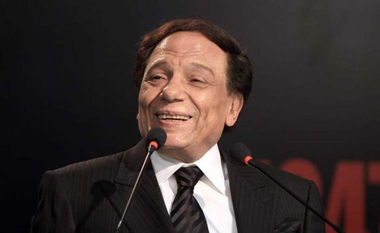 (من صفحة عادل إمام بفيسبوك)