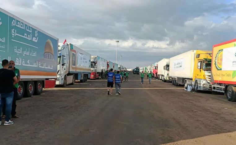 Aid trucks lining up at the Rafah border crossing
