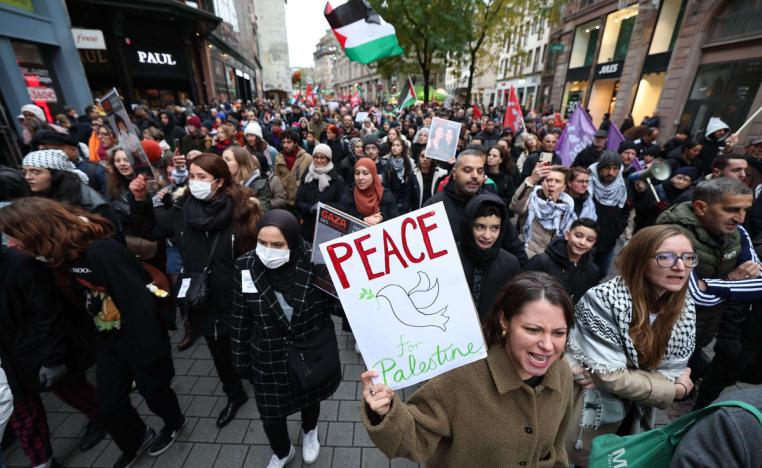 دعم الجاليات المسلمة في أوروبا لسكان غزة يضعهم في الاستهداف