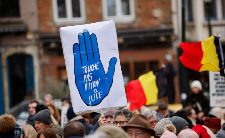 احياز غربي إلى إسرائيل في حربها ضد حماس  