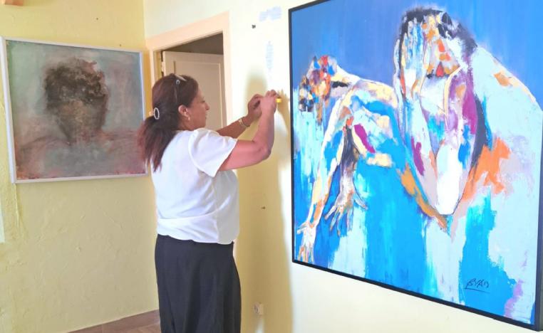 التشكيلية سعاد بياض