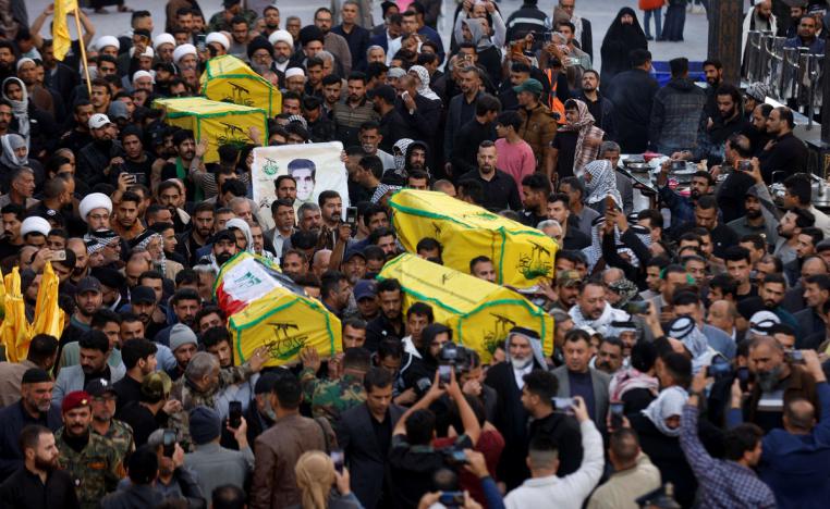 أنصار كتائب حزب الله العراقي يشيعون جنازة 5 مقاتلين قتلوا في ضربات أميركية