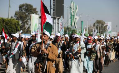 الحوثيون يستفيدون من توسع الصراع في المنطقة