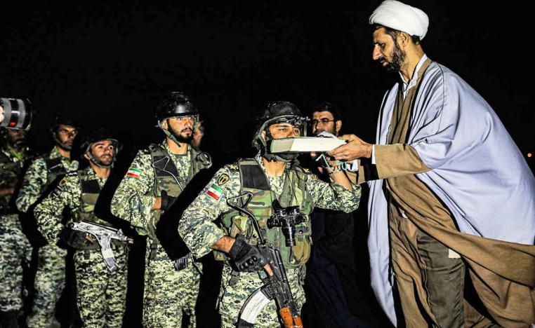 جيش فرضت عليه النزعة الطائفية والعرقية في بلد متوع