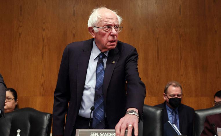مشروع القرار مقدم من السيناتور  بيرني ساندرز