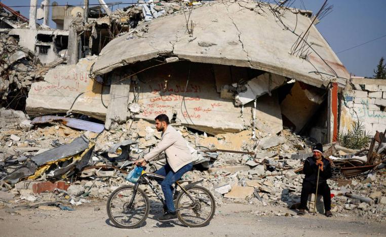 ركام قصف إسرائيلي في غزة