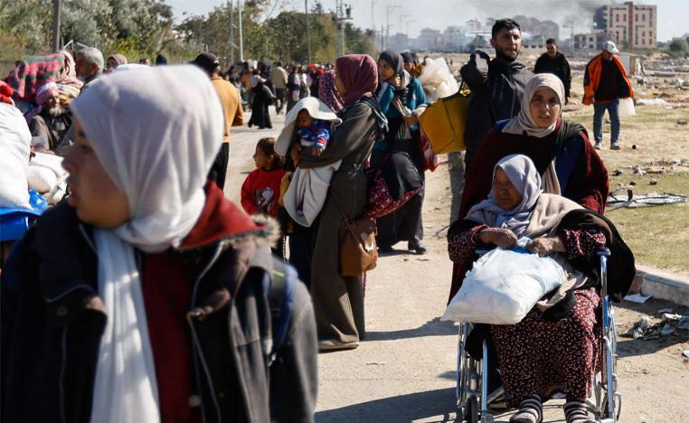 Tens of thousands of homeless people are fleeing to Rafah