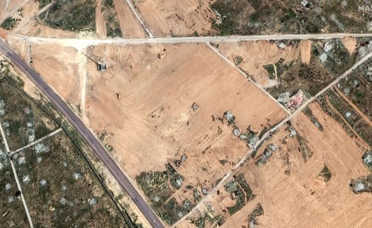 المخيم يغطي مساحة حوالي 20 كيلومترا مربعا