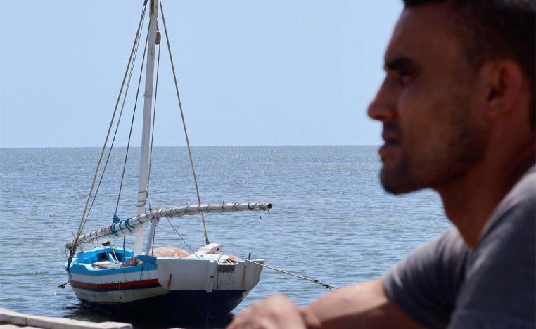 The number of missing and dead people off Tunisia's coast has reached more than 1,300