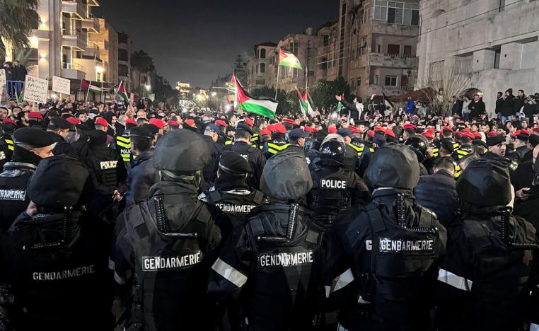 الأردن يشهد بعضا من أكبر المسيرات السلمية في أنحاء المنطقة ضد اسرائيل