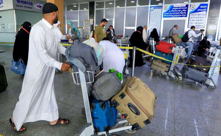 الحوثي يحتجز طائرات في مطار صنعاء الدولي ويمنع عودتها إلى مطار جدة 