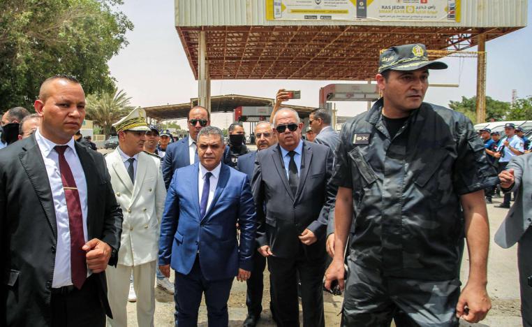 وزيرا الداخلية التونسي والليبي يشهدان إعادة فتح المعبر الحيوي 