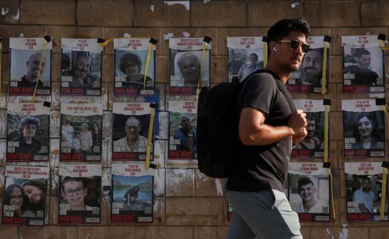 تناقص أعداد الرهائن على قيد الحياة