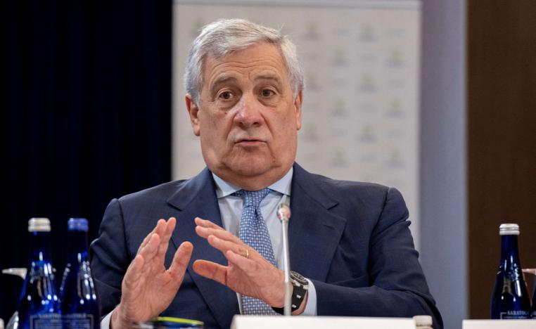 وزير الخارجية الإيطالي يسعى إلى تهيئة الظروف لعودة اللاجئين السوريين